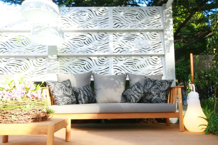 Outdeco Decorative Modular Privacy Screen Panel - Wooloomai